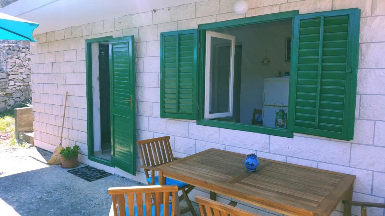 פובליה Vacation House "Pave" מראה חיצוני תמונה